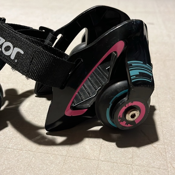 Razor Jetts Heel Wheels - Good Used Condition - Picture 2 of 4